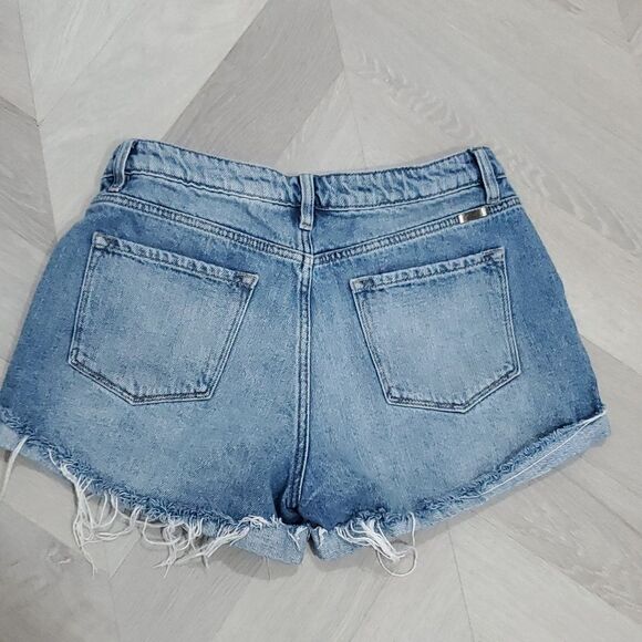 Kancan Lorraine Ultra high Rise Distressed Buttonfly Denim Shorts. Size 11/29 - Picture 6 of 6